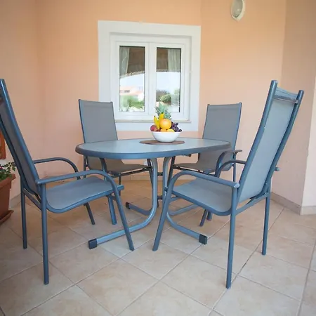 Comlex Maja In Tar Gostinjska kuća 4*